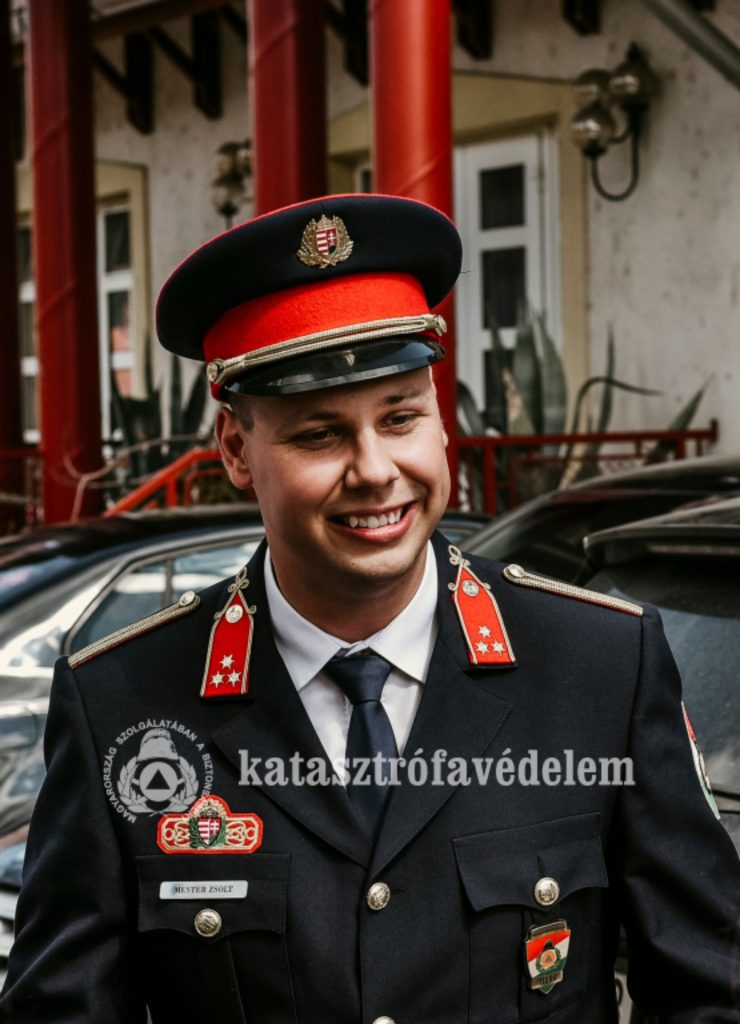 Bajtársukat gyászolják a tűzoltók