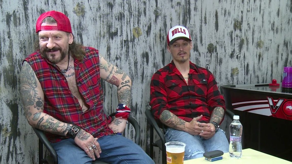 Mocsári bluest hozott Ganxta Zolee és Takács Vilkó a CoolTér Piknikre