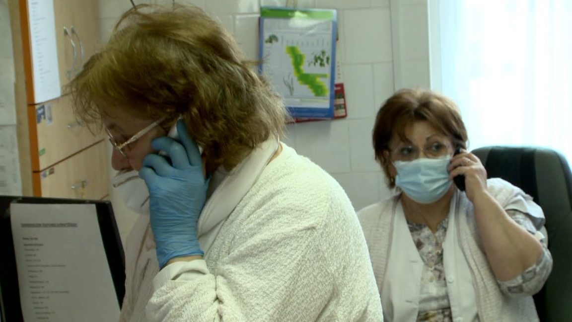 Call-centerekké alakítaná át a háziorvosi rendelőket a kormány