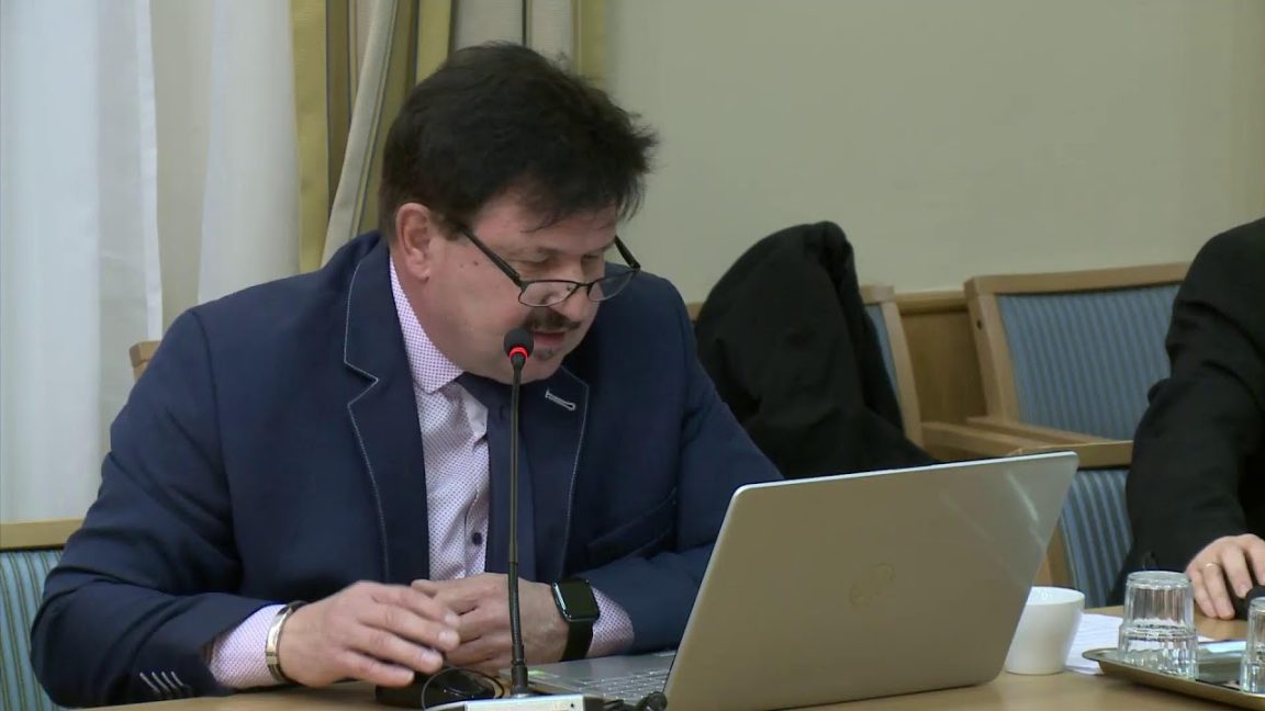 Élő: Ülésezik a képviselő-testület - 2024.03.04