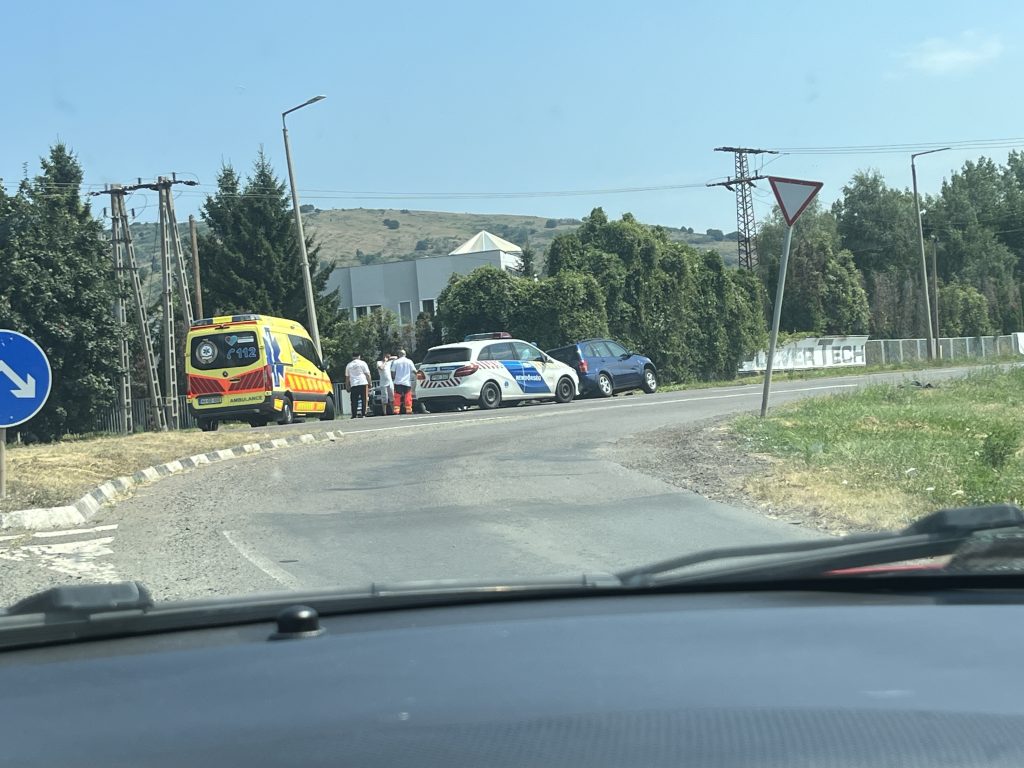 Baleset a karácsondi elágazónál