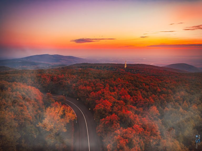 Színpompás ruhát öltött a Mátra