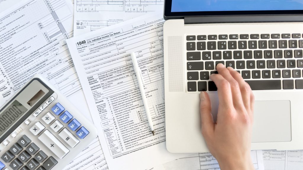 70 ezer vállalkozásnak jár le napokon belül a határidő