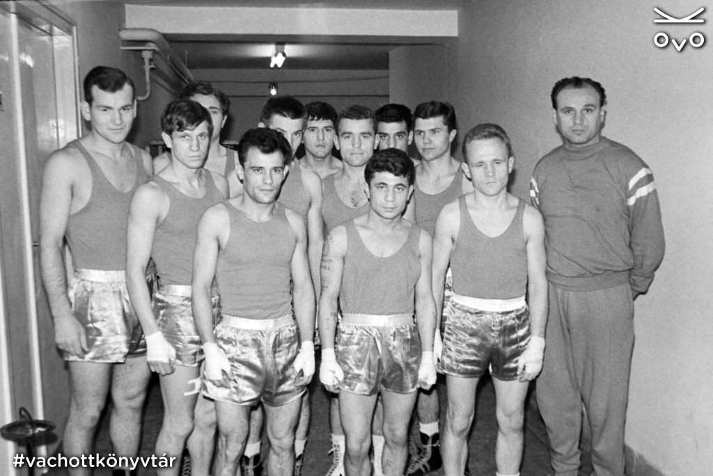 Világverő bokszolók beazonosításában kér segítséget a könyvtár