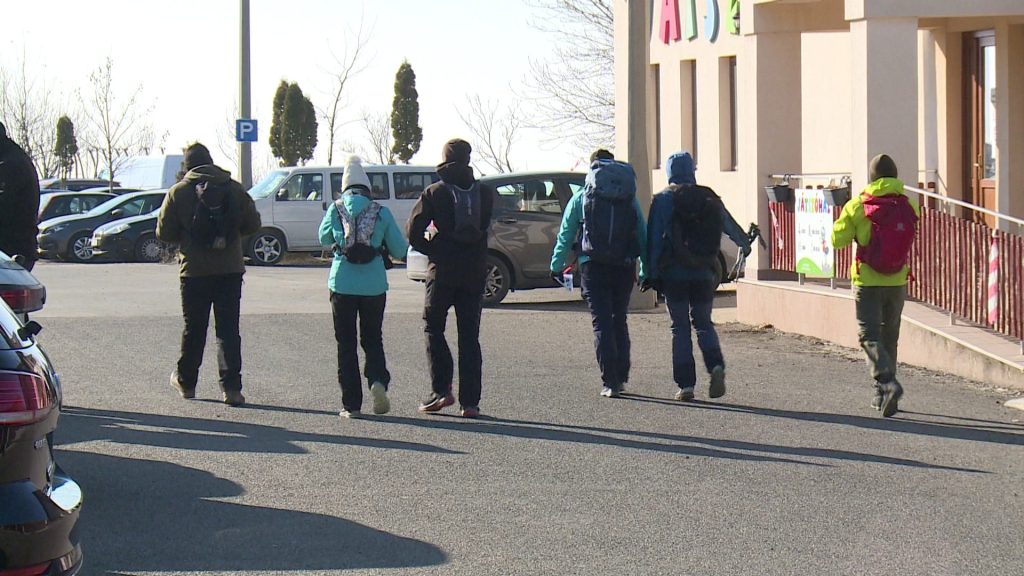 Kiss Péter hegymászó emlékére kelt útra több mint ezer ember