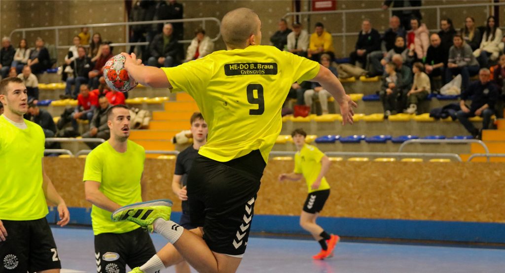 Bajnoki mérkőzést játszanak a Farkasok