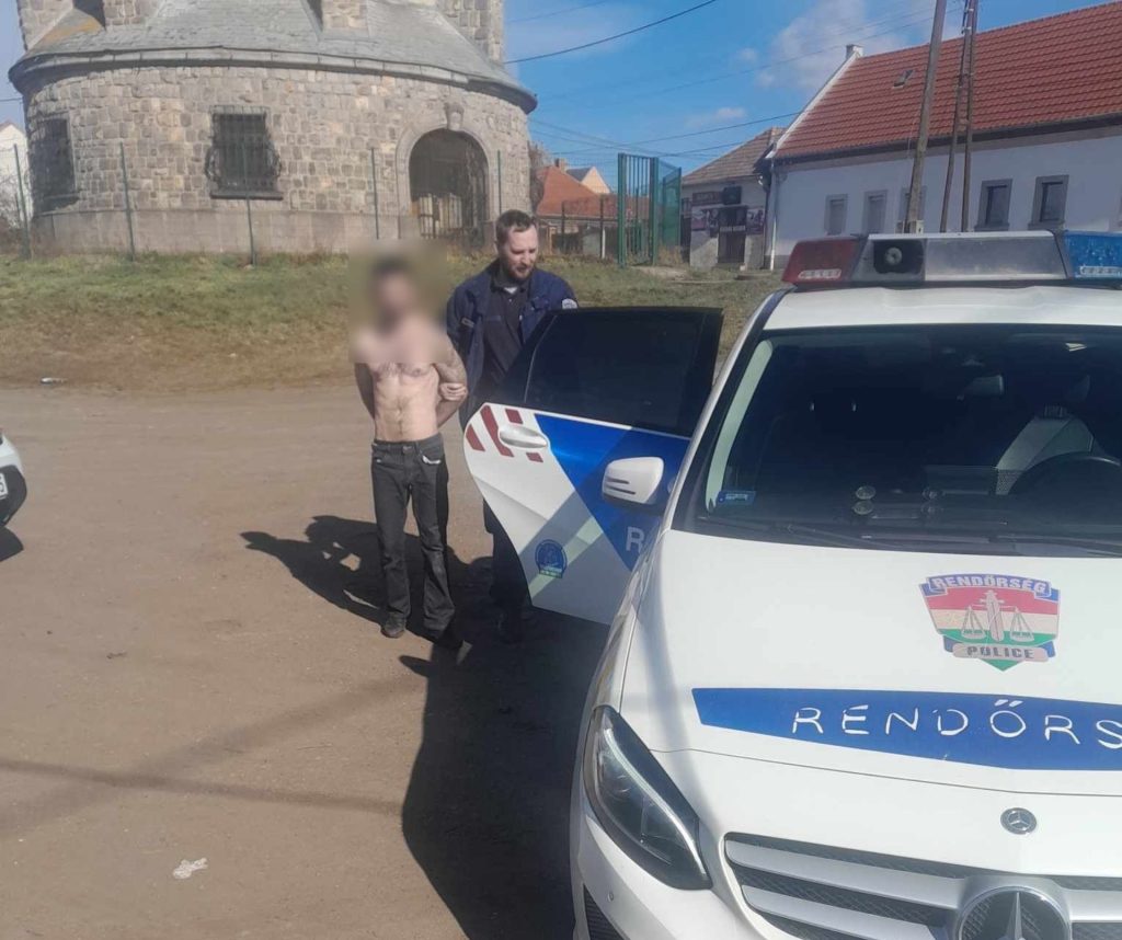 Félmeztelenül hadonászott egy lapáttal a Durandában