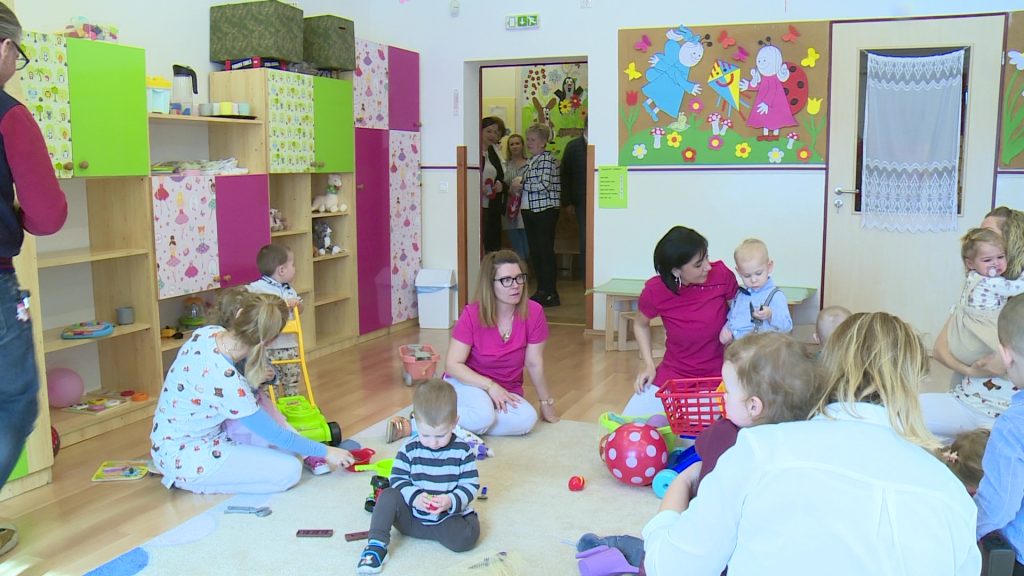 Megáldották a januárban nyílt új bölcsődét Vámosgyörkön