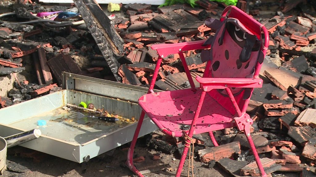 7 perc alatt égett le két ház a Zsellérközben