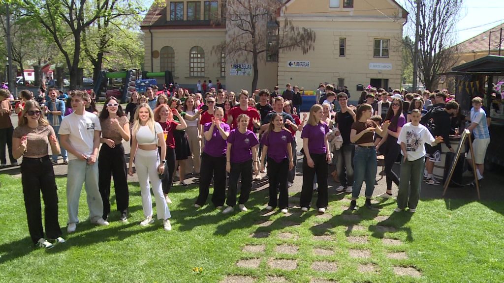 Ünnepeltek a város diákjai (galéria)