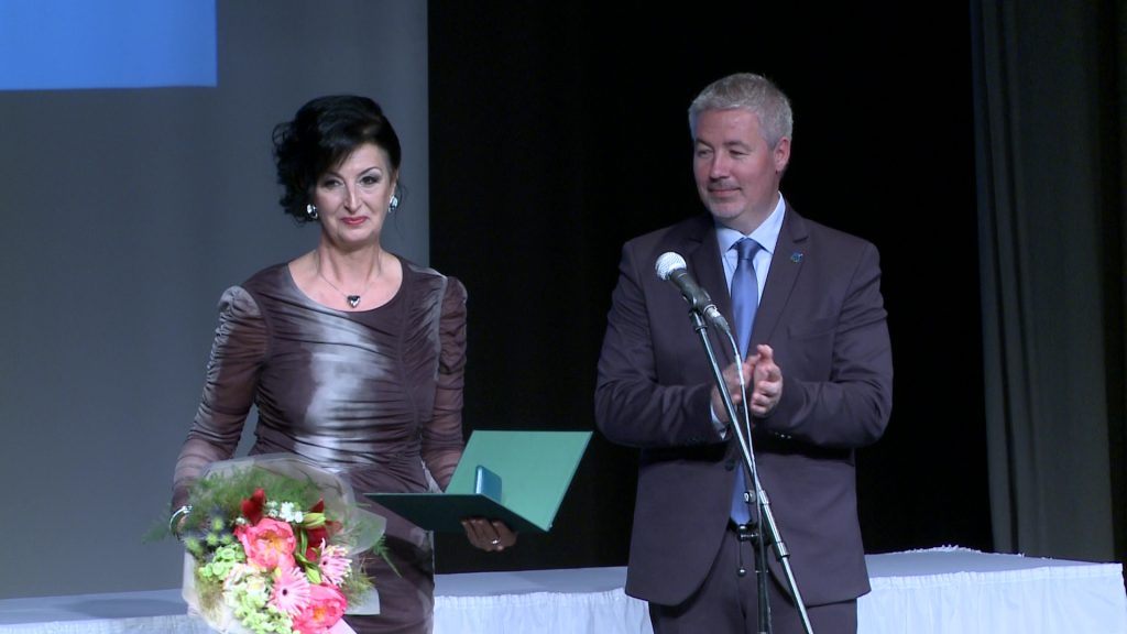 Gyöngyös legkiválóbb pedagógusait és fiataljait díjazták (galéria)