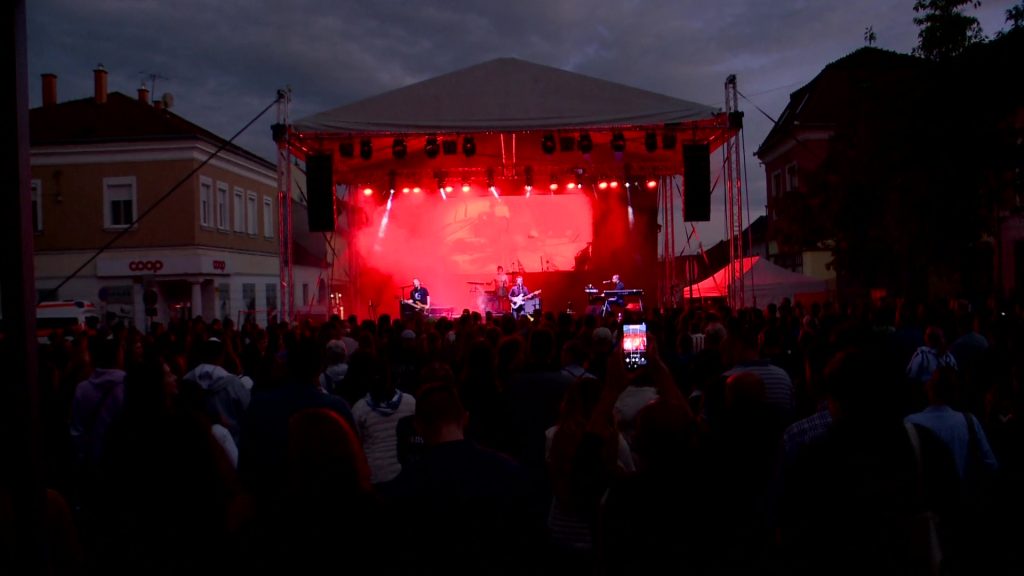 Fergeteges hangulat a Mátrai Bornapok első napján (videó)