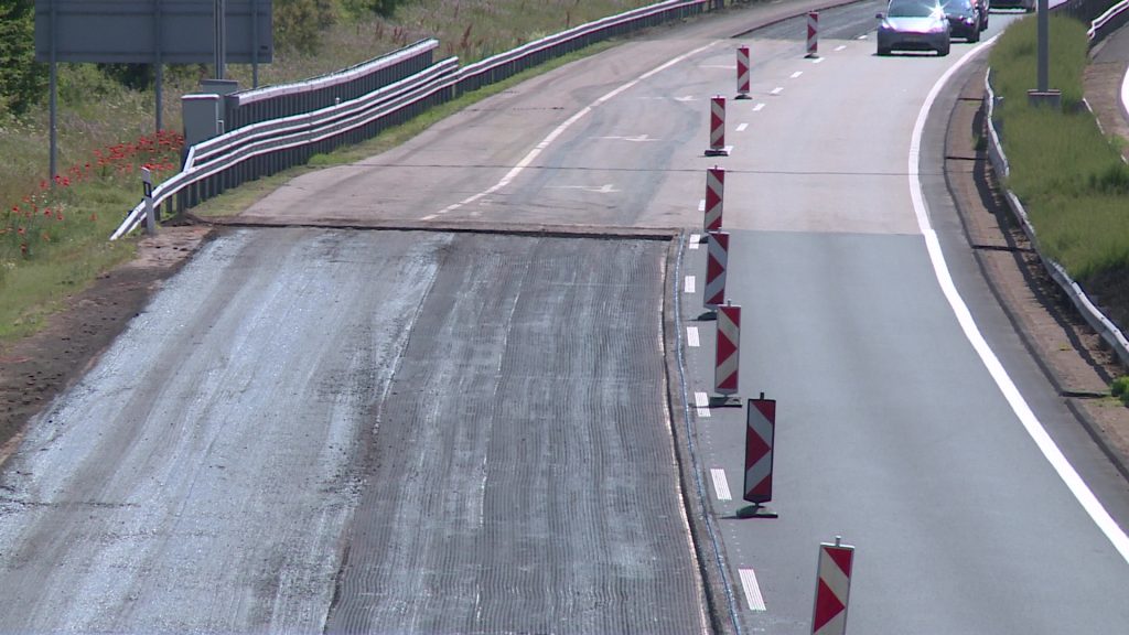 Lezárások az M3-ason (képek)