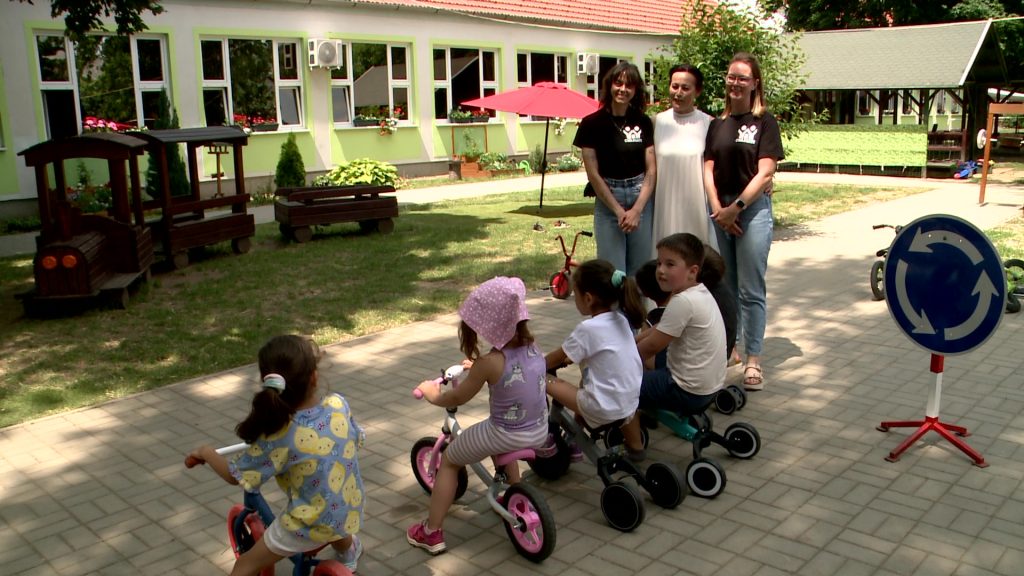 Adomány – új biciklik érkeztek az ellopottak helyett