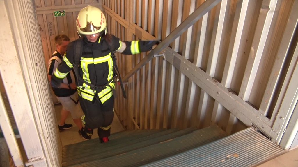 132 tűzoltó rohant a kékestetői TV-torony csúcsára