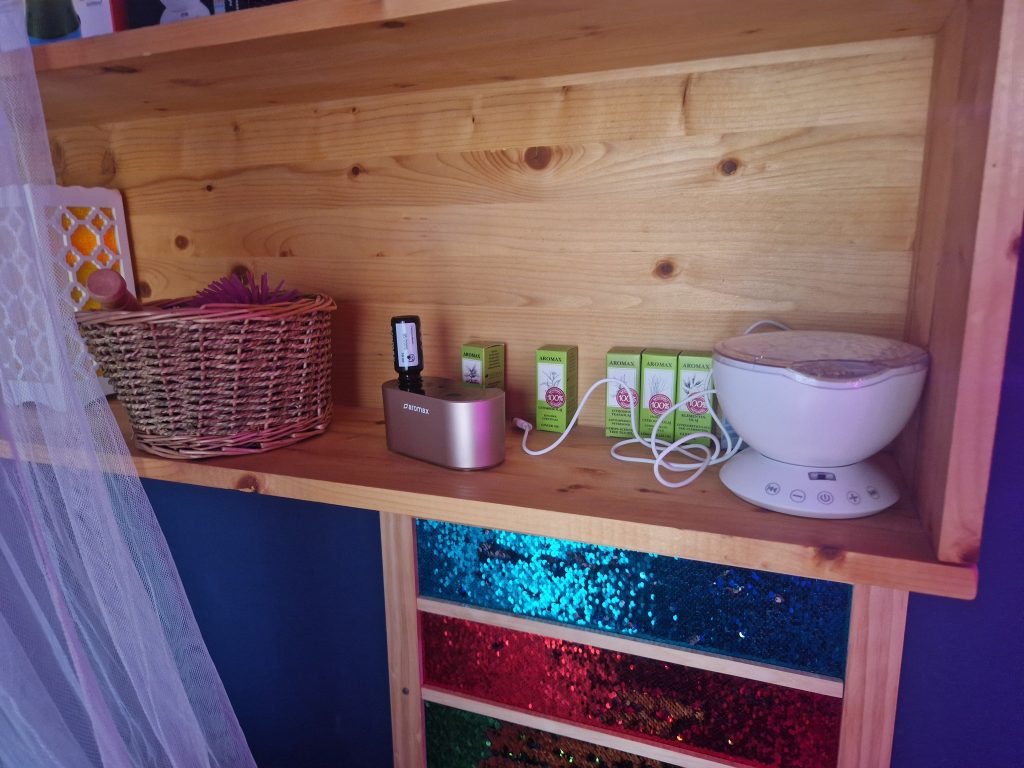 Fejlesztőhelyiség újult meg a K&V támogatásával