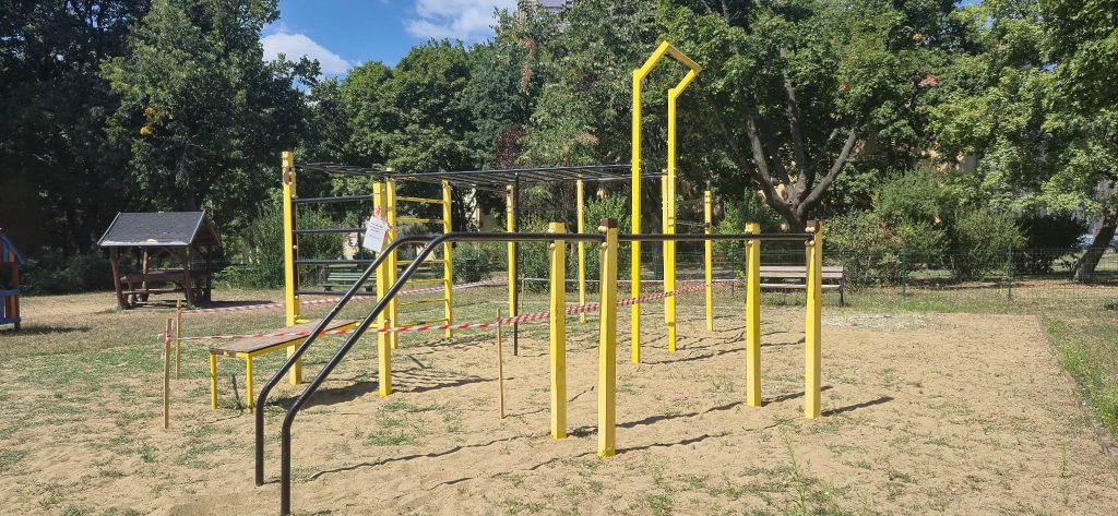 ÁTMENETI LEZÁRÁS A VÁROSI FITNESZPARKOKBAN