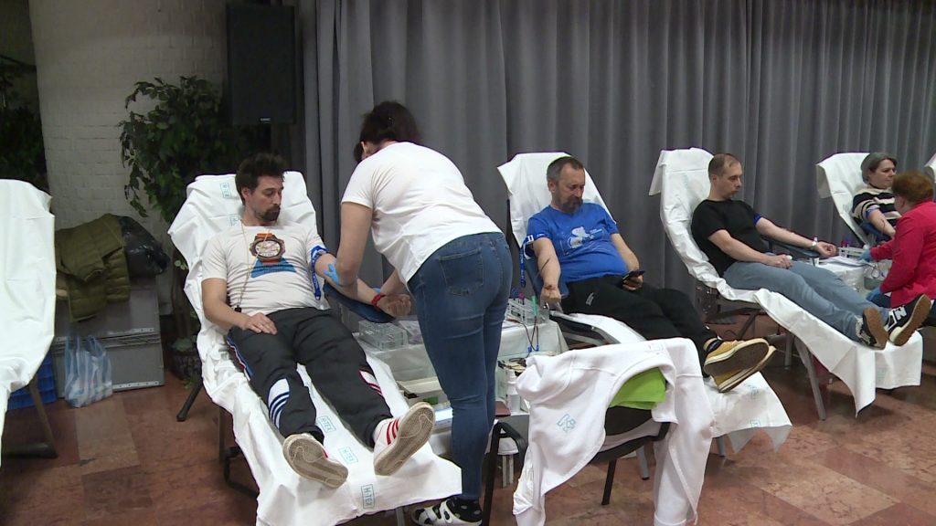 A fiatalokat buzdítja véradásra az Országos Vérellátó Szolgálat