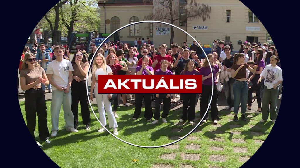 Segítenek a pedagógusok az új diákoknak a beilleszkedésben – Aktuális 2025.09.05.