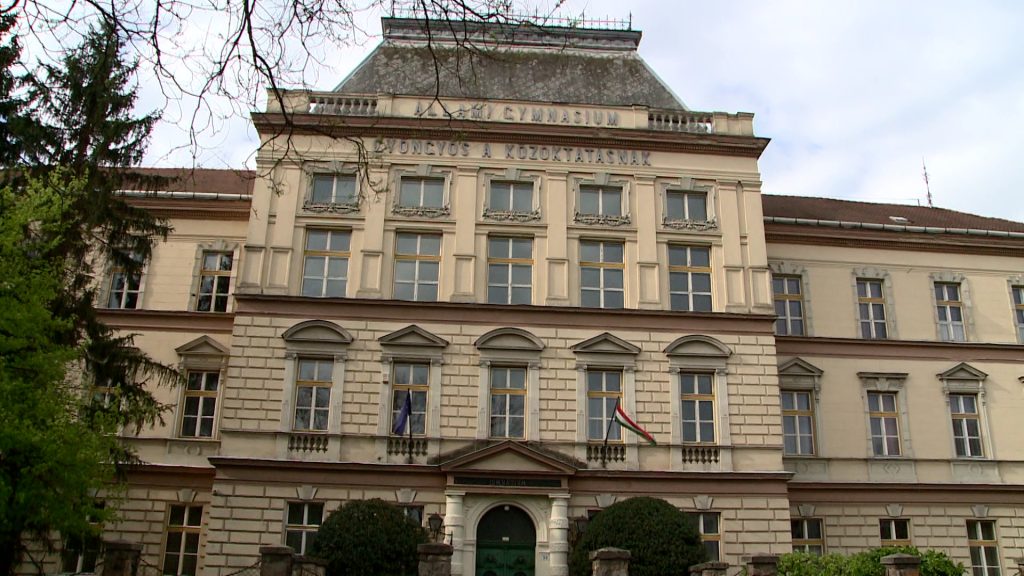 Az ország 100 legjobb gimnáziuma között a Berze