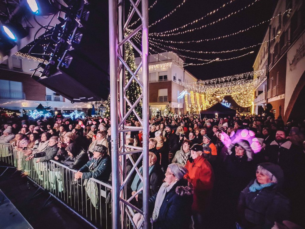 Péntek esti advent a Belváros téren (fotógaléria)