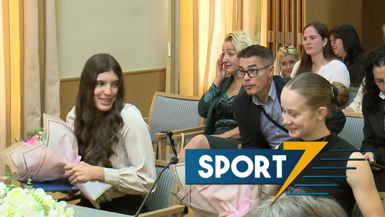 A város legkiválóbb fiatal sportolóit díjazták