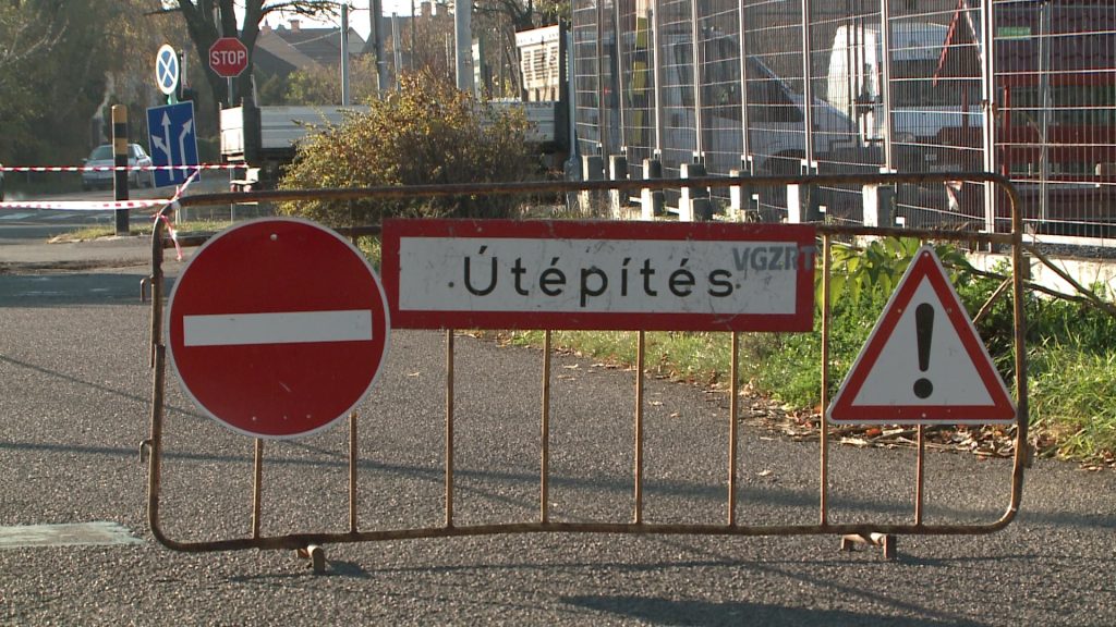 Forgalmi korlátozások felújítás miatt a városban