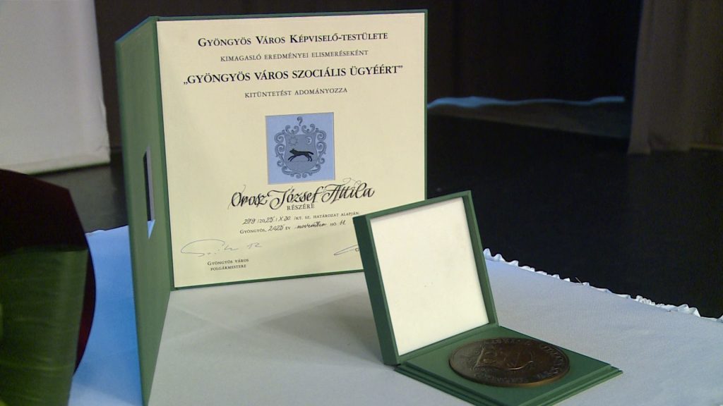 A mindennapok csendes hőseit tüntették ki