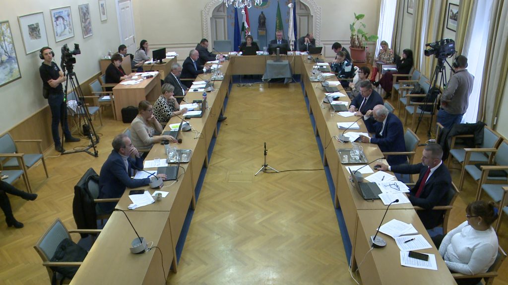 Döntés született a jégpályáról