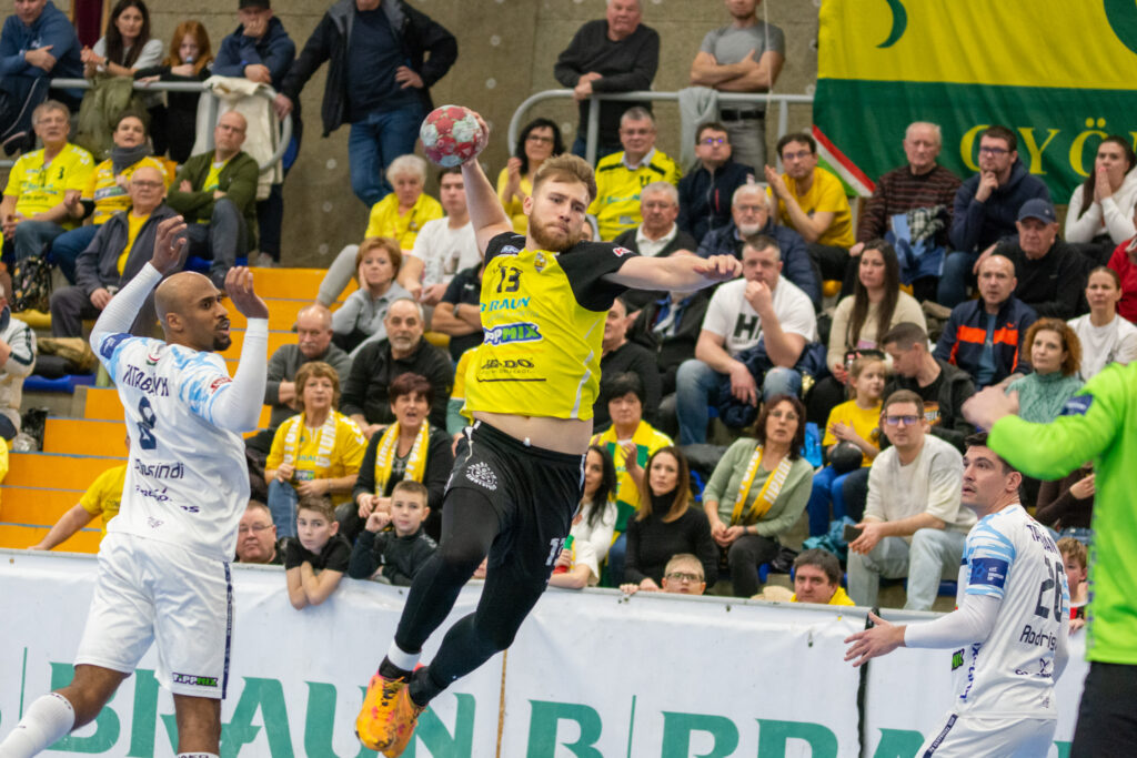 Szoros küzdelemben maradtak alul a Farkasok a Tatabánya ellen