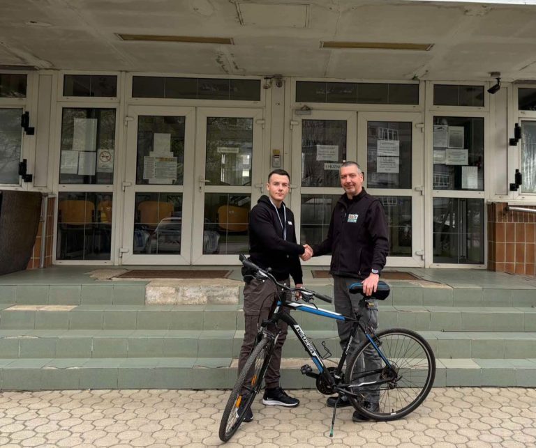 Nem örülhetett sokáig a bringatolvaj