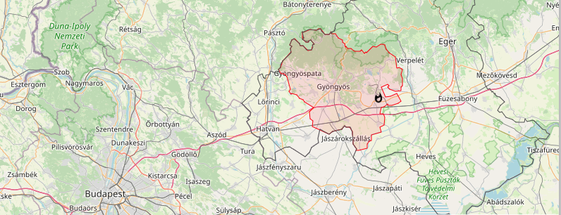 Melléképület ég Ludason