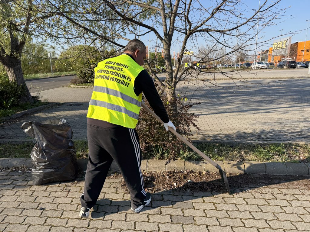 Eltűntek a pet palackok az utcákról- ezt tapasztalják az önkéntesek