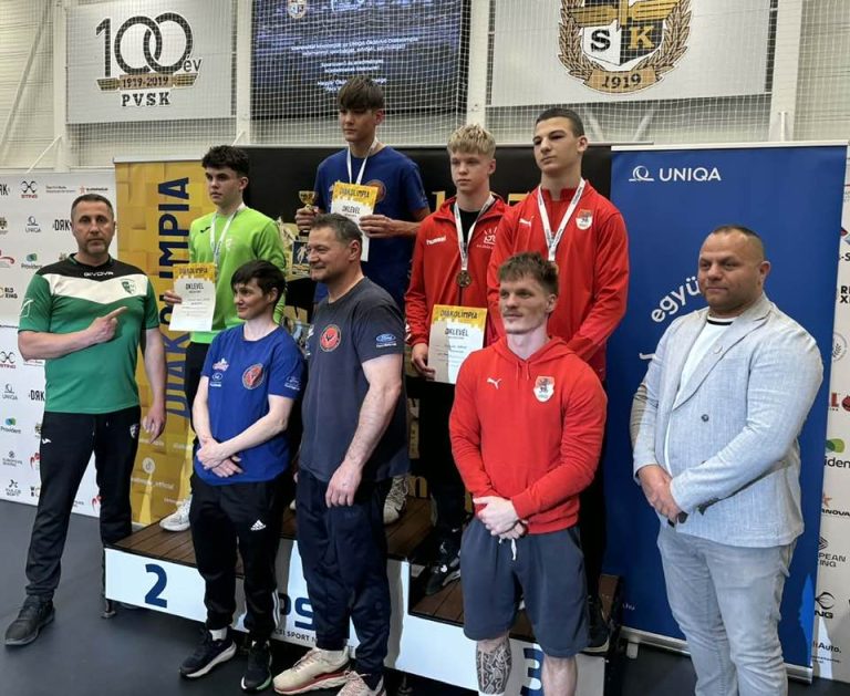 3 érem a pécsi diákolimpián a GYAK ökölvívóitól