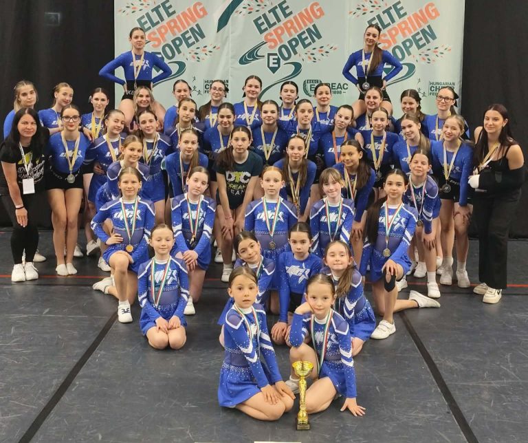 Aranyeső a DreamTeam Cheerleaders-től