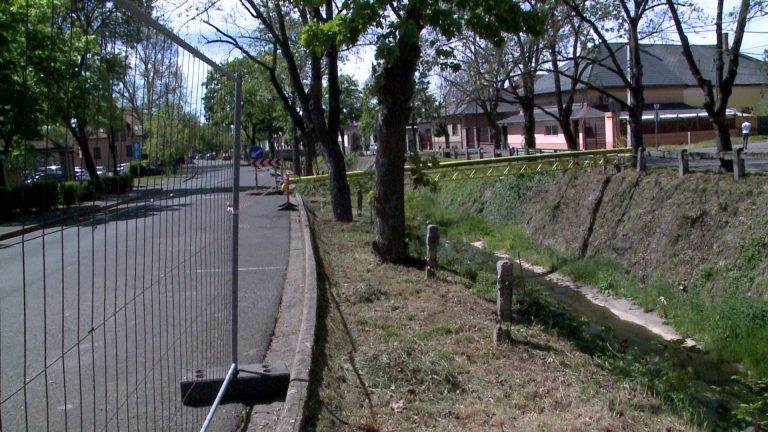 Korlátlanul – felújítások a patakmentén