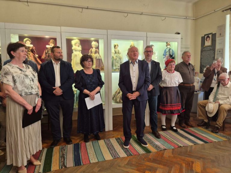 Jubileumi kiállítás nyílt a 30 éves Baba Múzeumban
