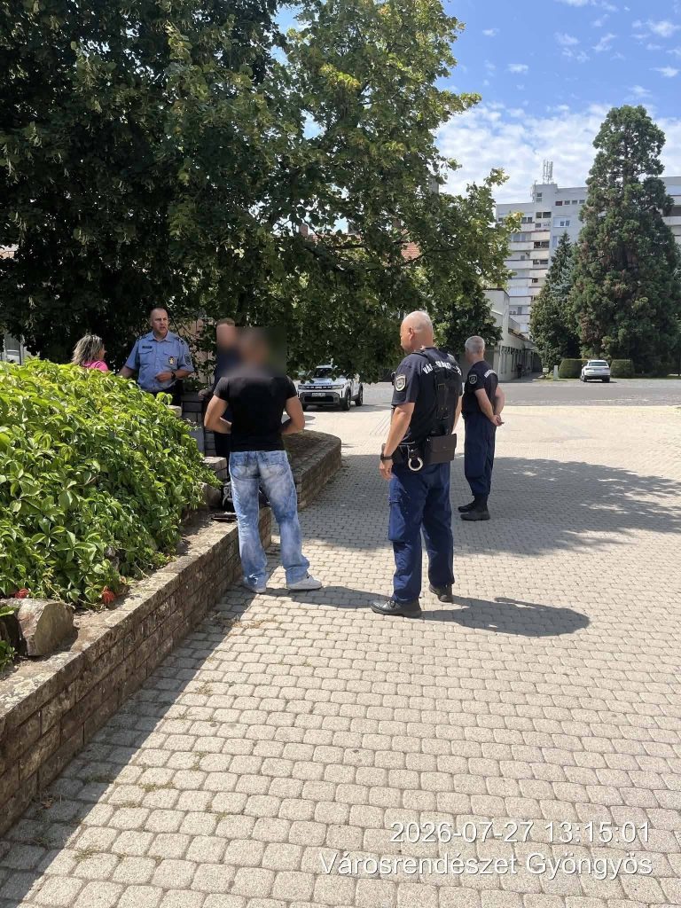 Nem úszta meg: így kapták el a Fő téri illemhely vandálját