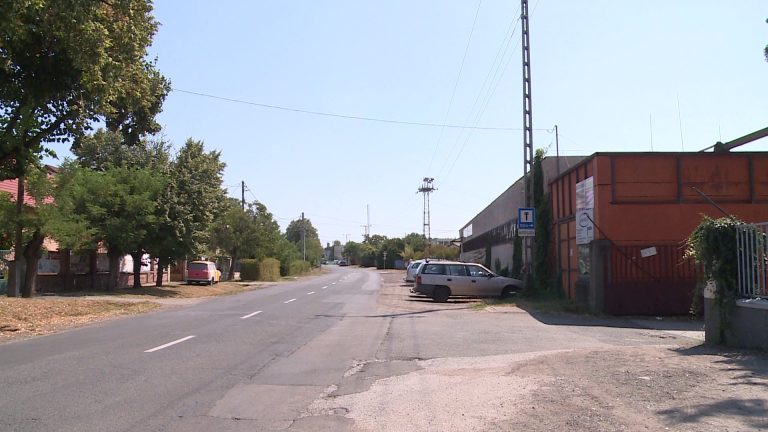 Teljes közműrekonstrukció vár a Kenyérgyár útra