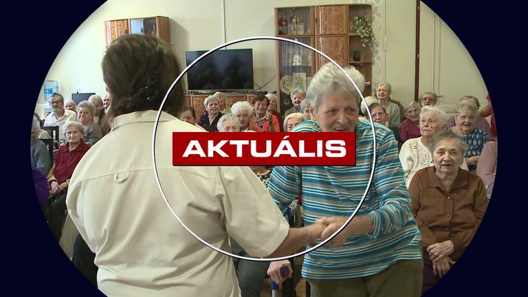 Tortával és zenével ünnepeltek a gyöngyösi idősek otthonában – Aktuális – 2026.09.29.