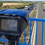 80 helyett 140 km/h-val száguldott az autópályán