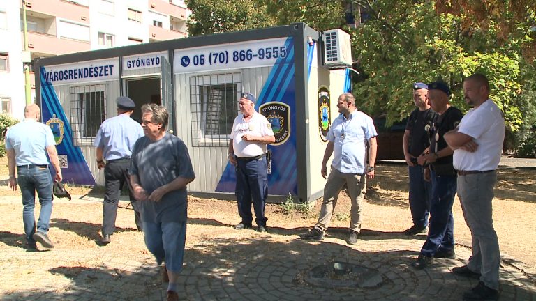 Mától üzemel a városrendészeti bázispont a buszmegállónál