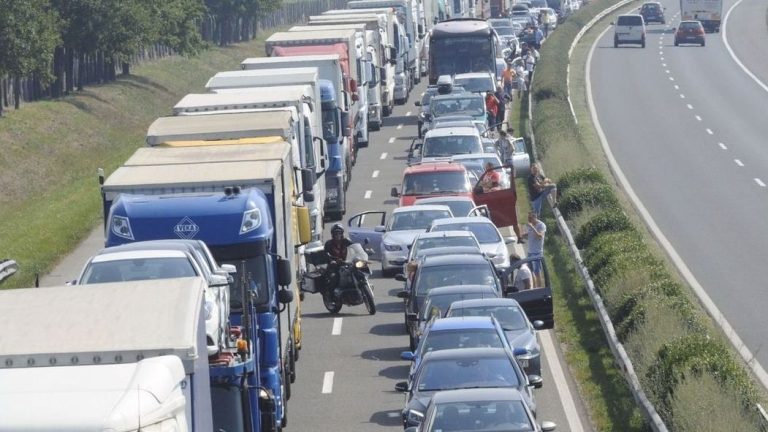Balesettel indul a nap- torlódás az M3-ason